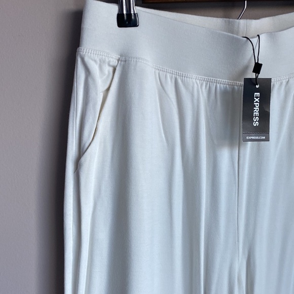 NWT Express Two Piece Lounge Sweatshirt and Pants Size S - Picture 8 of 10